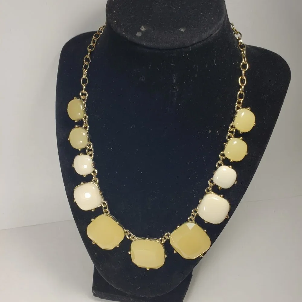 Colorful Stones Statement Necklace – Polished Gold - Stunning 20